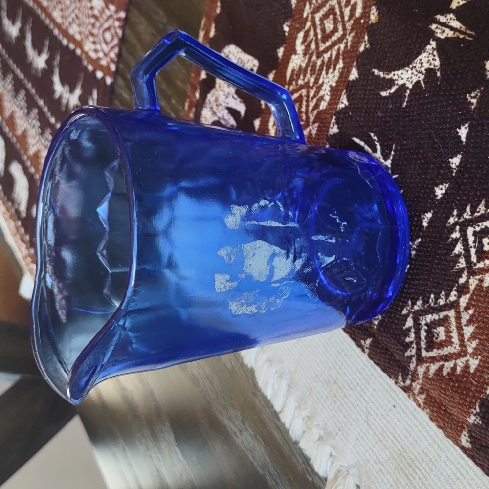 Shirley temple pitcher
